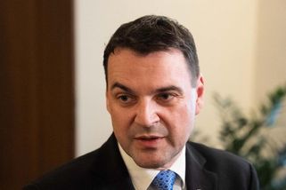 „Není to moje prohra, ale celé republiky.“ Macinka neustupuje a naznačil další kroky